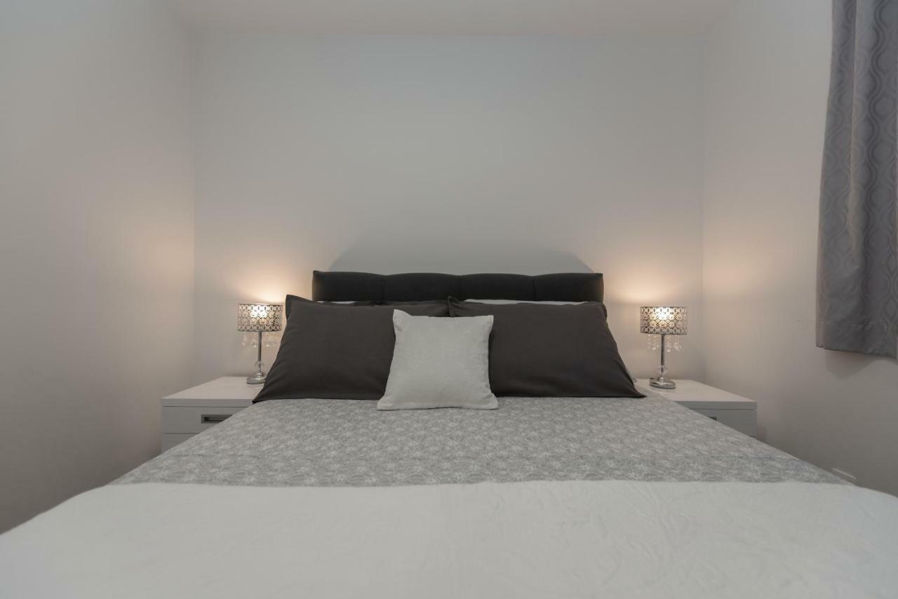 Apartamento Penthouse Nikola Makarska Exterior foto